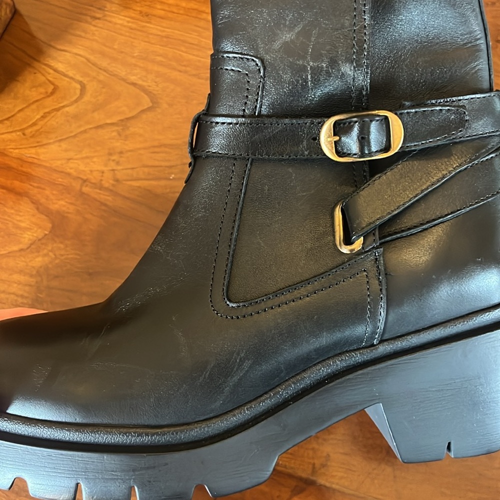 Steve Madden Colletta Leather Buckle Detail Lug Sole Booties - Picture 8 of 14